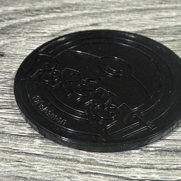 Pokémon | TCG: Ultra Pokemon Collection 151: Mew Jumbo Foil Coin - Game Piece - Picture 3 of 8